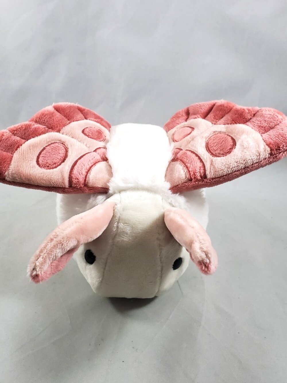 Bellzi MOTHI Moth Plush White Pink Stuffed Animal Insect Black Plastic Eyes